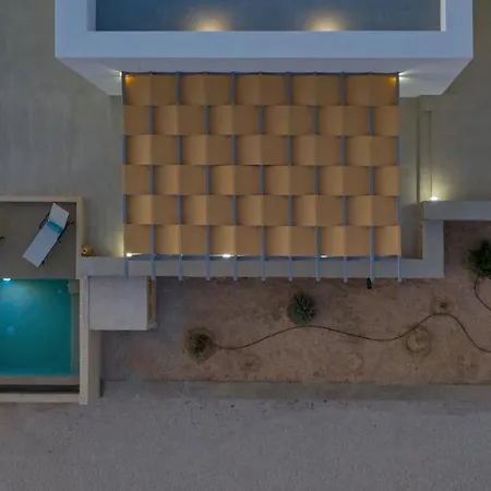 Bluebell Sunset فيلة *