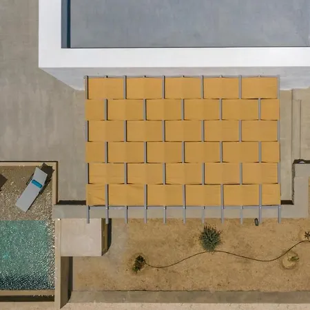 فيلة Bluebell Sunset