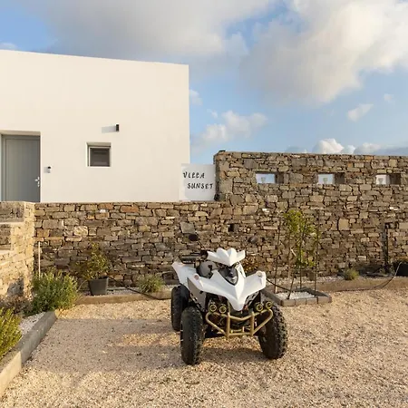 Bluebell Sunset فيلة